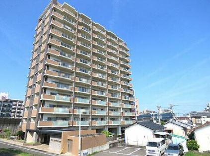 中古マンション価格は、株価、金利、需給バランスの動きをチェックする？！